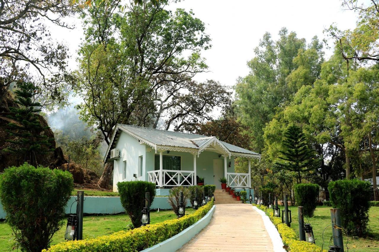 Greendale Resort Pachmarhī Exterior foto