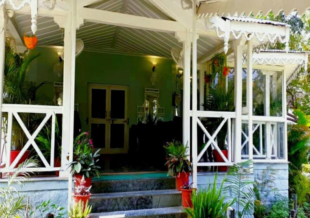 Greendale Resort Pachmarhī Exterior foto