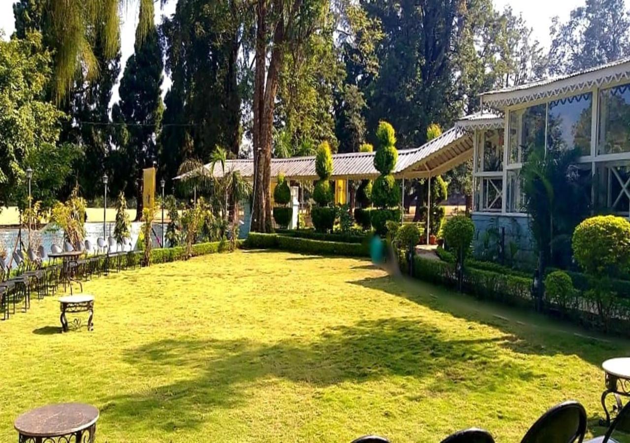 Greendale Resort Pachmarhī Exterior foto